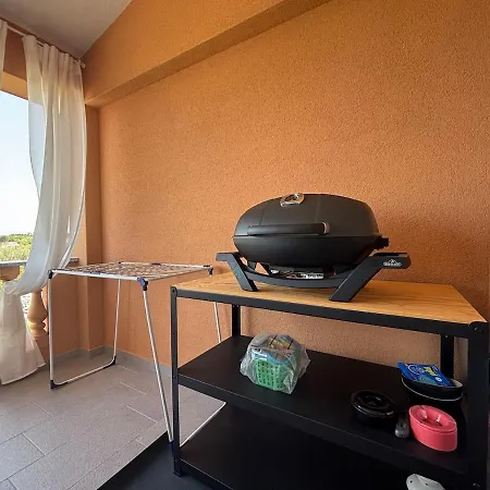 Sea View Artmare Lukoran