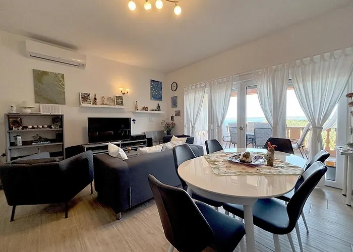 Sea View Artmare Lukoran