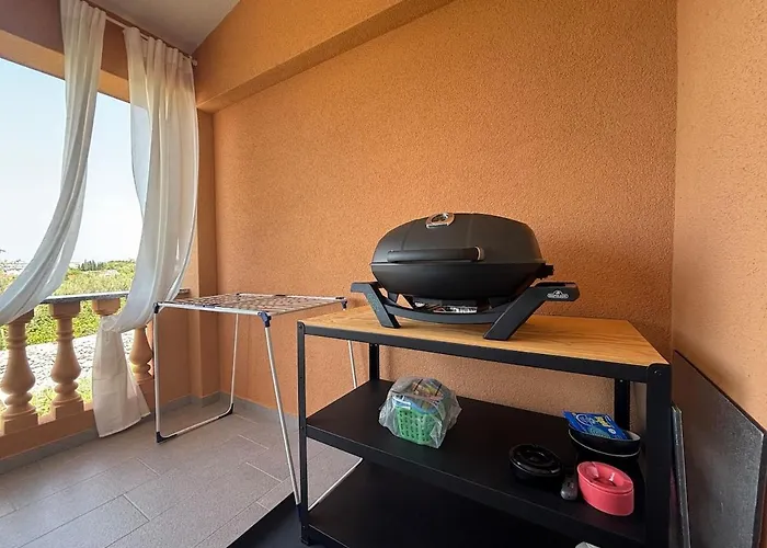 Sea View Artmare Lukoran